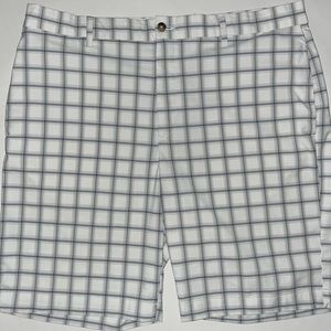 Greg Norman Mens shorts Waist 38 Plaid